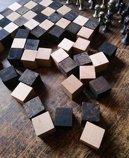 Jeu d'échecs totale récup' plan sur les cubes du plateau